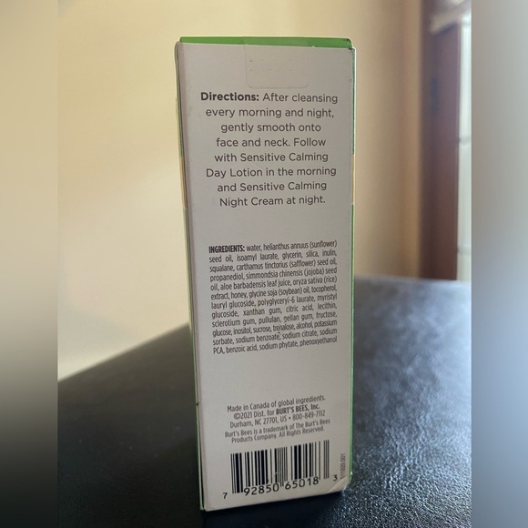 Burt's Bees Calming Serum with Aloe and Rice Milk - sensitive solutions 1 fl oz - Picture 2 of 7